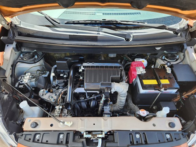 Vehicle image 21 of 22
