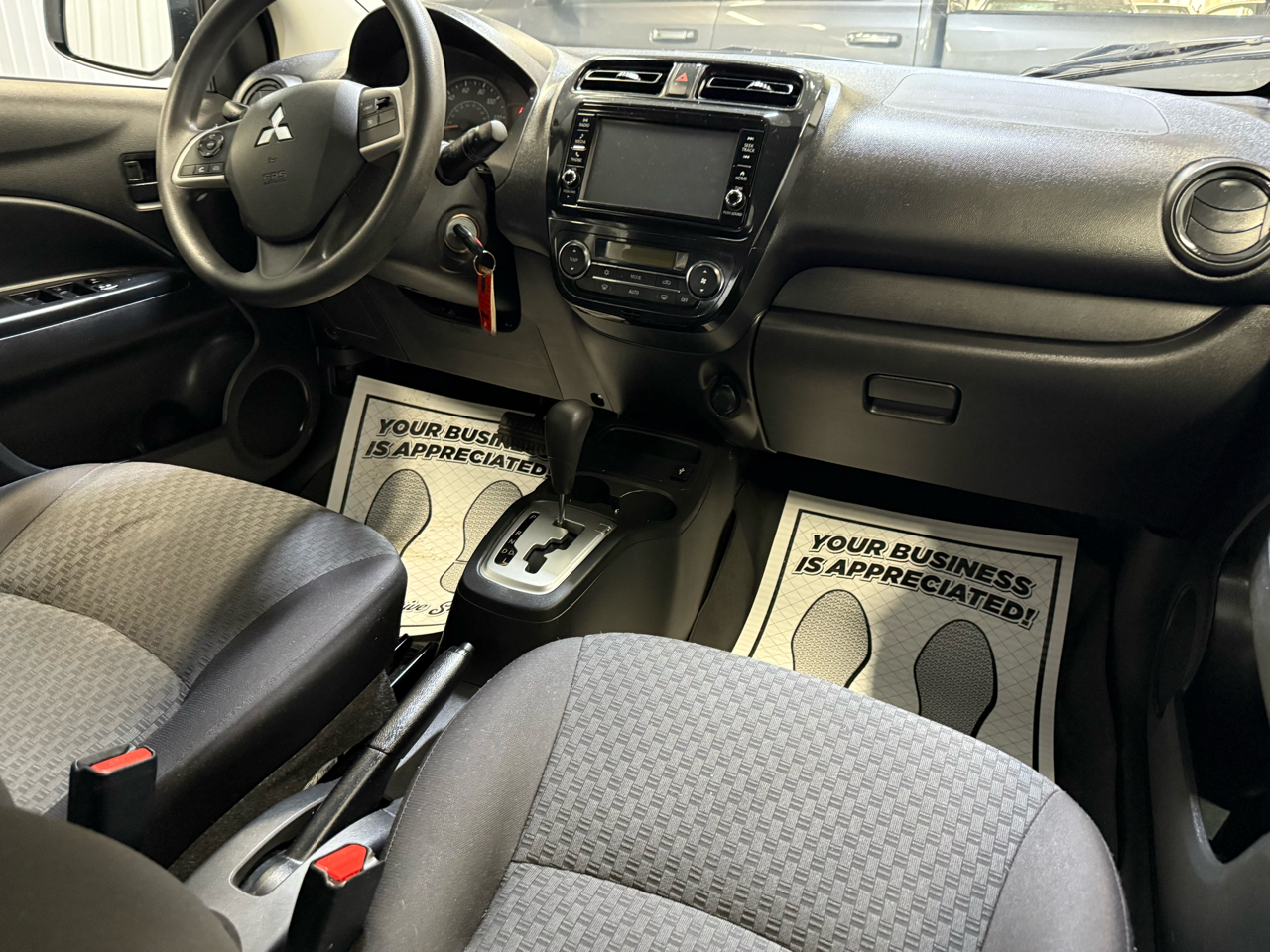 Vehicle image 19 of 27