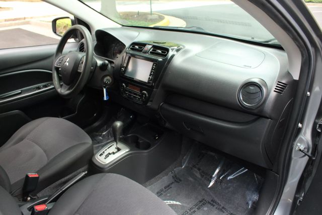 Vehicle image 29 of 41