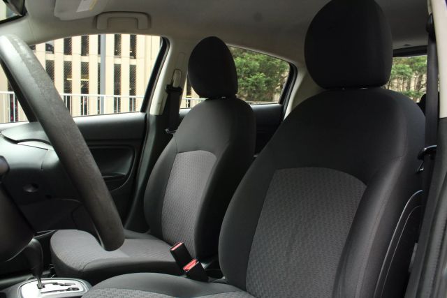 Vehicle image 15 of 41
