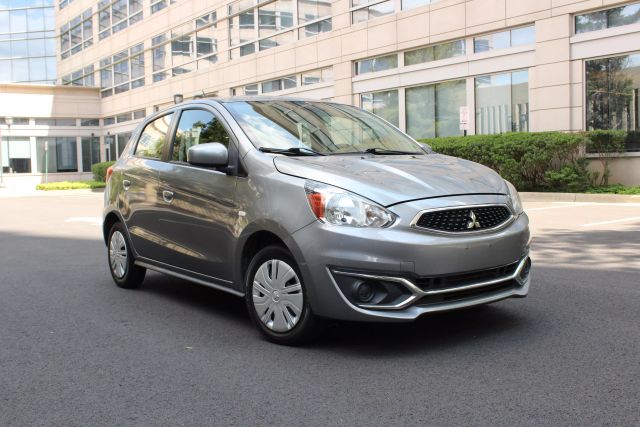 Vehicle image 4 of 41