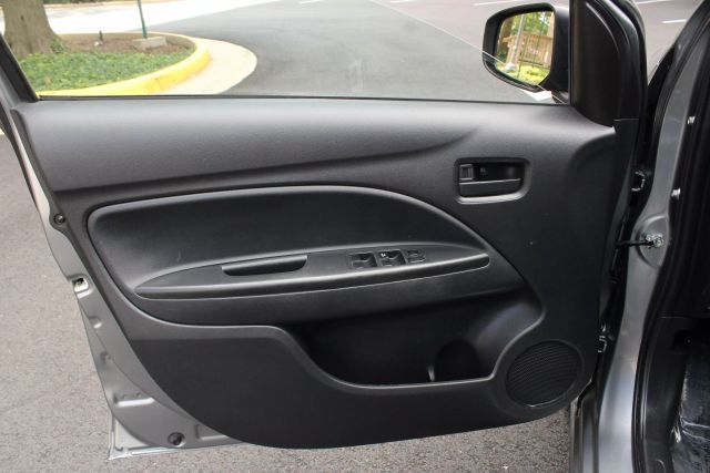 Vehicle image 13 of 41