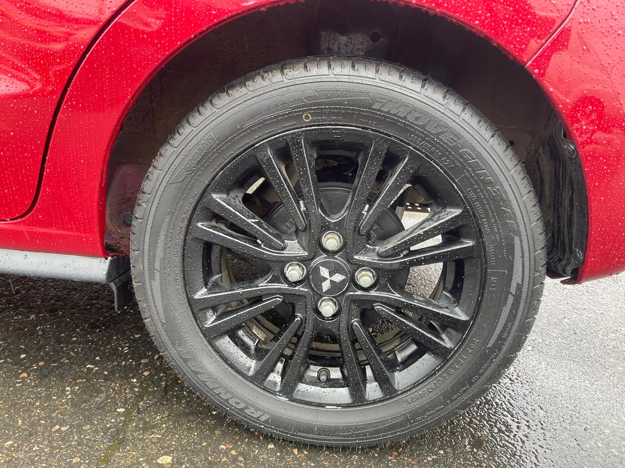 Vehicle image 13 of 29