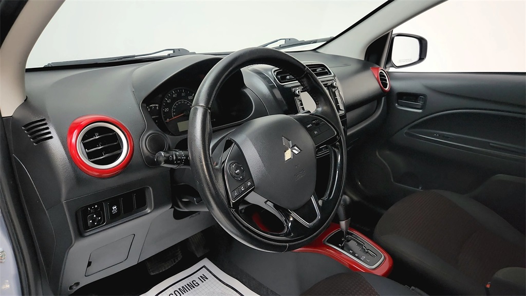 Vehicle image 17 of 34