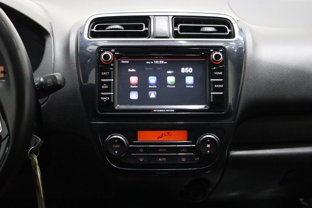 Vehicle image 23 of 35