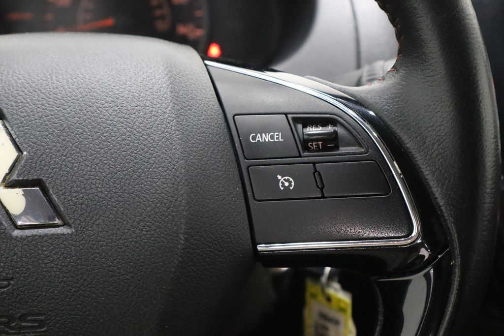 Vehicle image 19 of 35