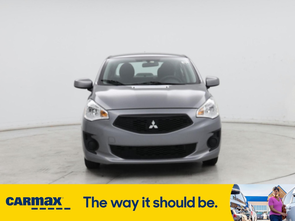 Vehicle image 2 of 32