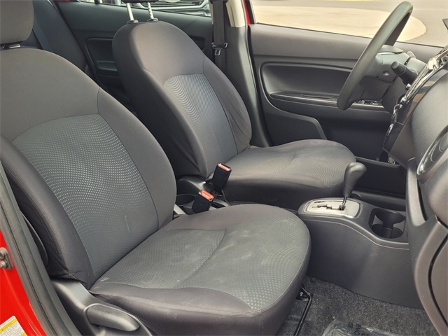 Vehicle image 10 of 27