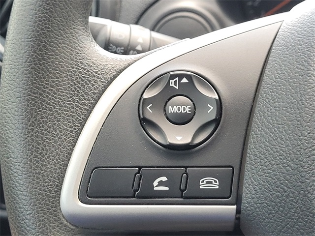 Vehicle image 20 of 27