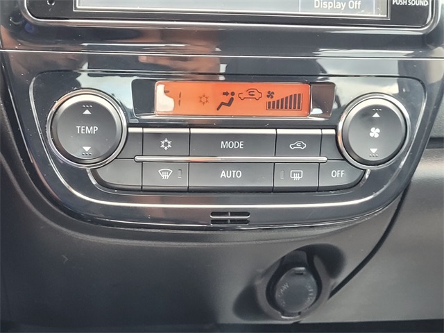 Vehicle image 18 of 27
