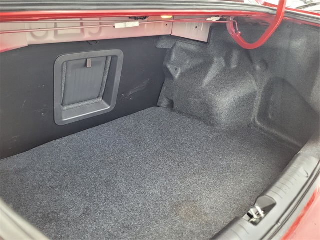 Vehicle image 9 of 27