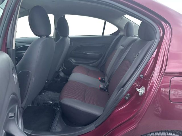 Vehicle image 18 of 31