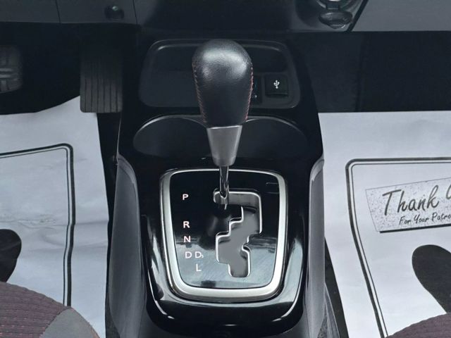 Vehicle image 15 of 31