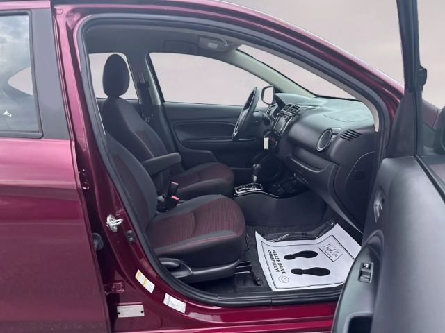 Vehicle image 21 of 31