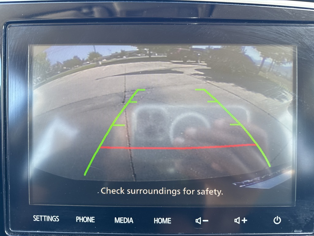 Vehicle image 16 of 21