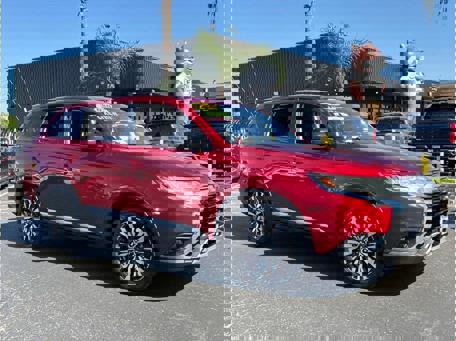 Vehicle image 3 of 25