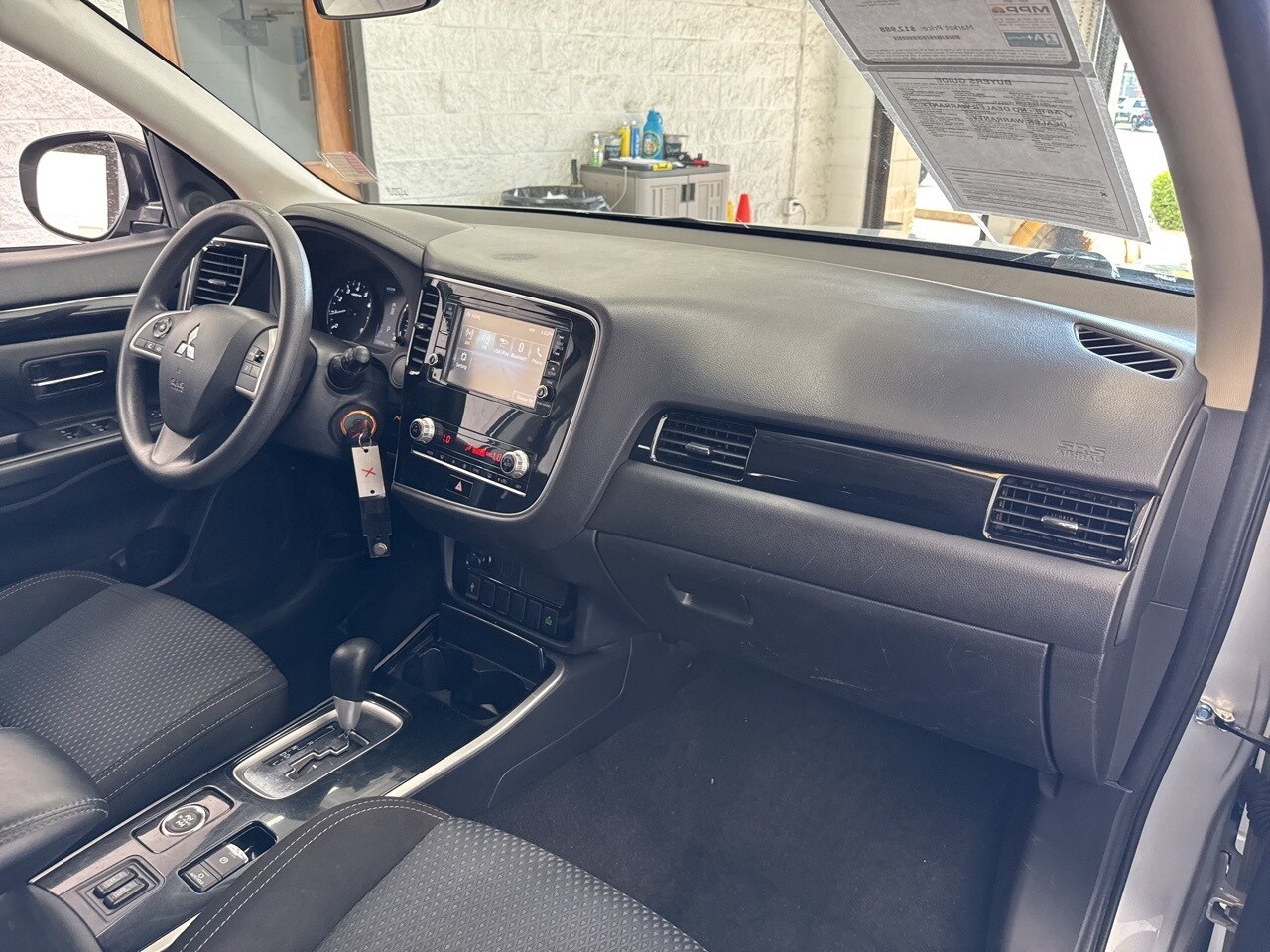 Vehicle image 23 of 53