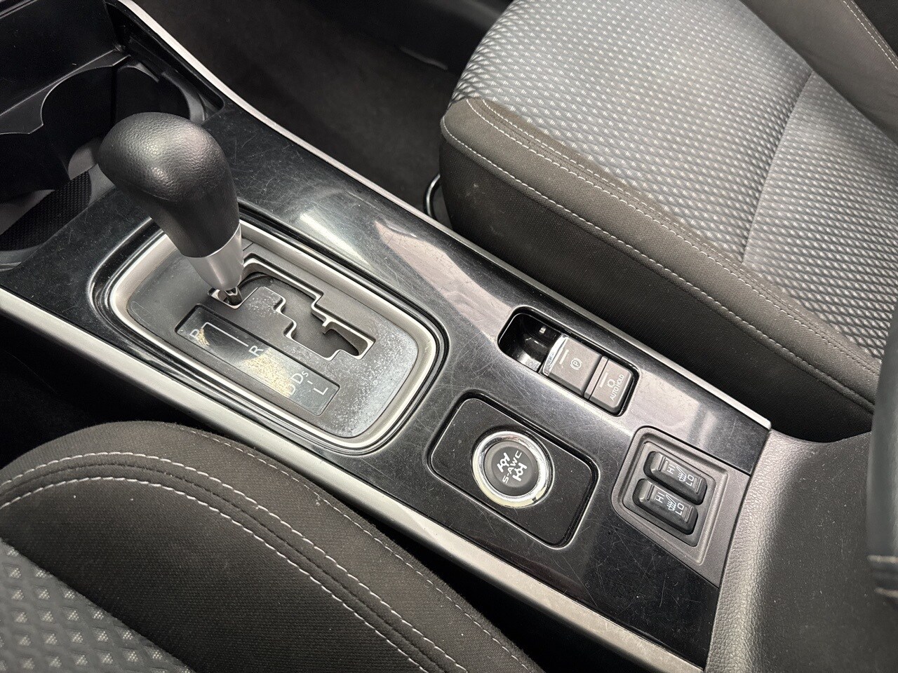 Vehicle image 35 of 53