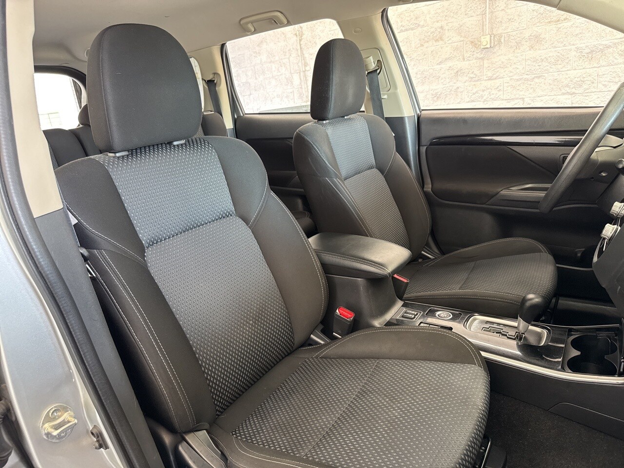 Vehicle image 14 of 53