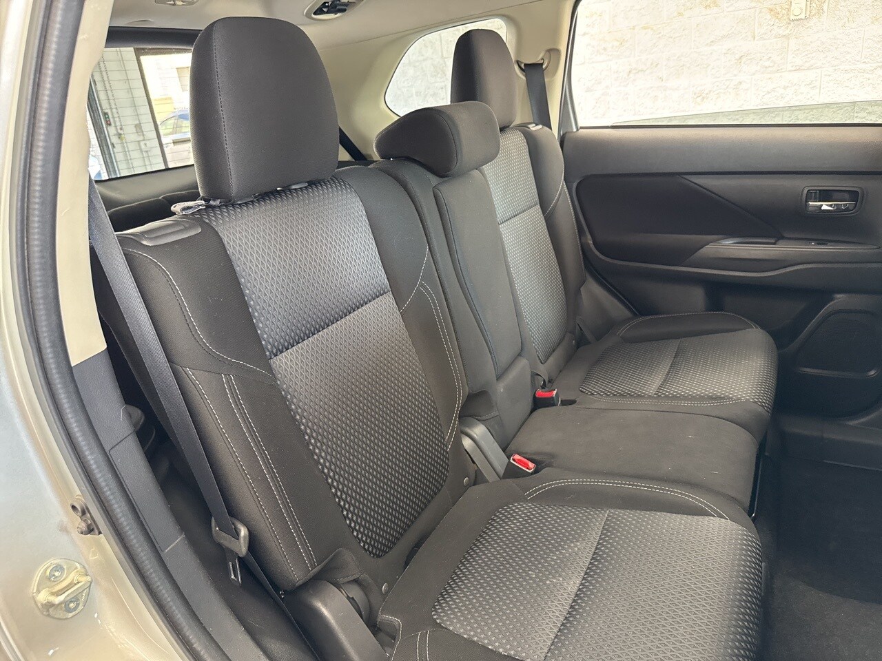 Vehicle image 13 of 53