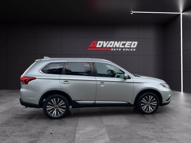 Vehicle image 4 of 27
