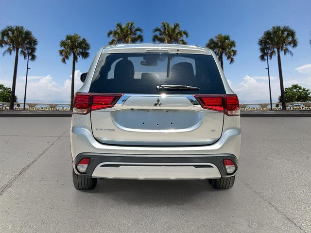 Vehicle image 6 of 33