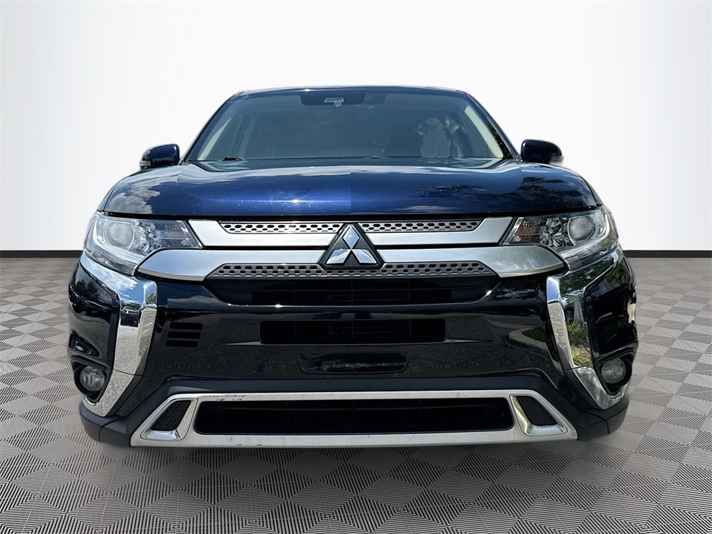 Vehicle image 2 of 33