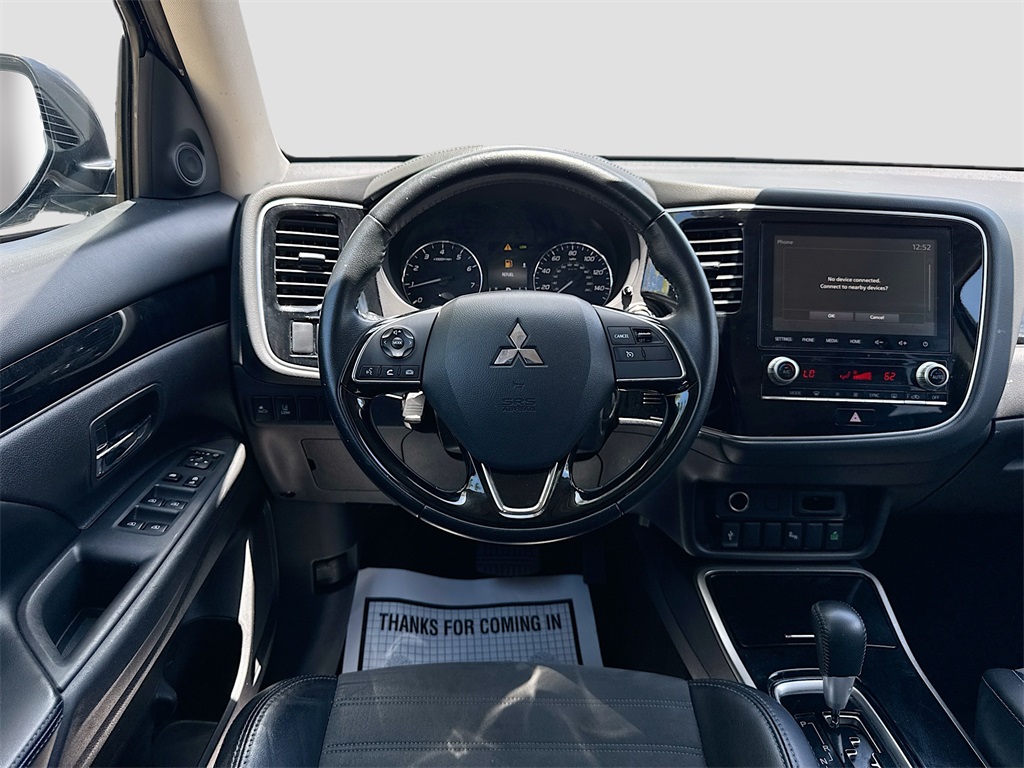 Vehicle image 20 of 33