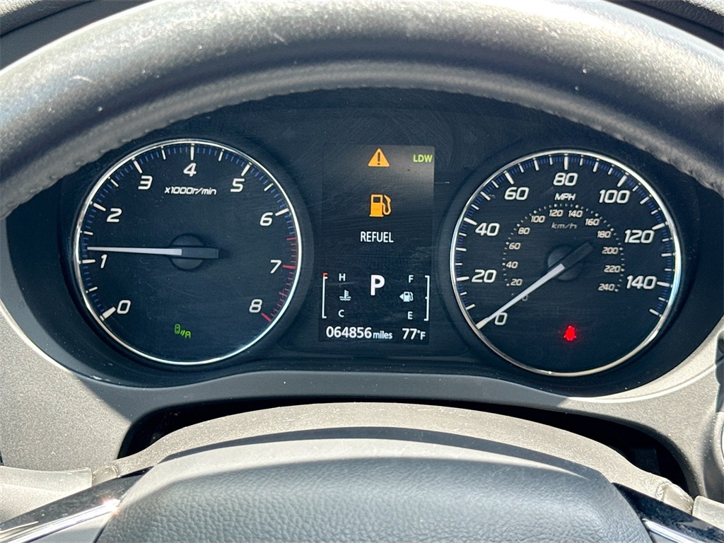 Vehicle image 22 of 33