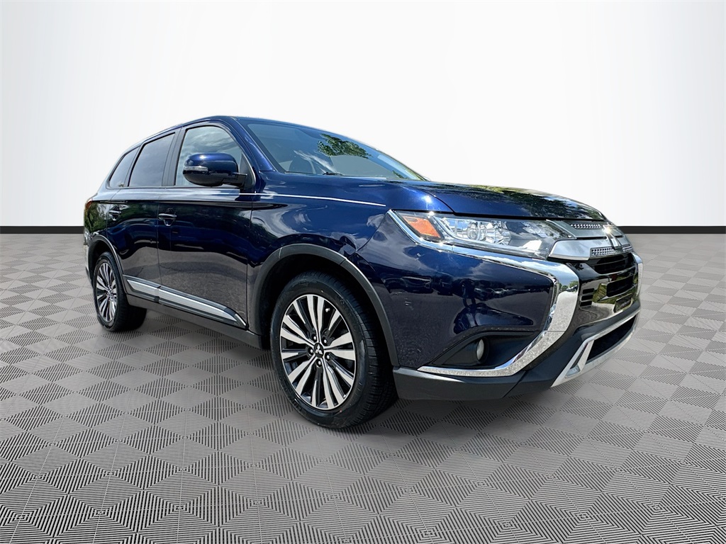 Vehicle image 3 of 33