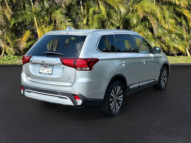 Vehicle image 4 of 35