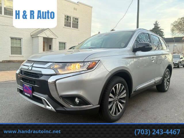 2020 Mitsubishi Outlander SEL Image 1 of 12