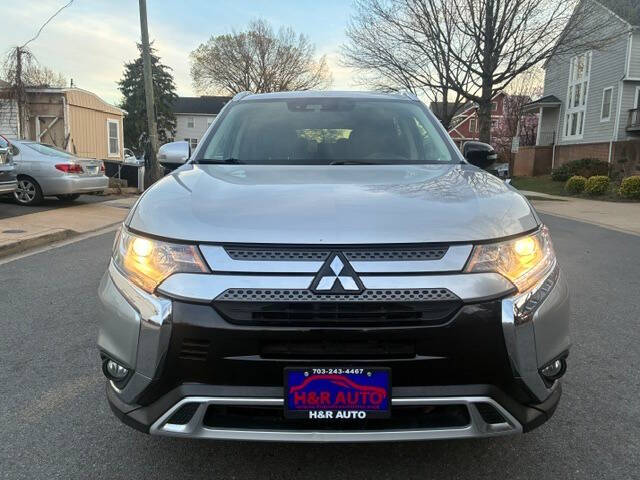 2020 Mitsubishi Outlander SEL Image 3 of 12