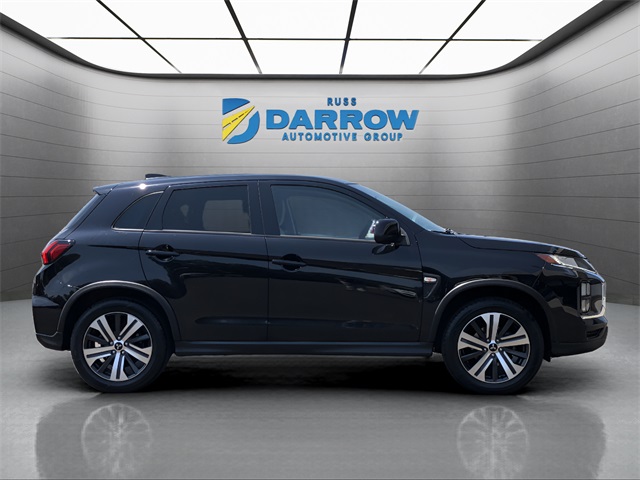 Vehicle image 4 of 25