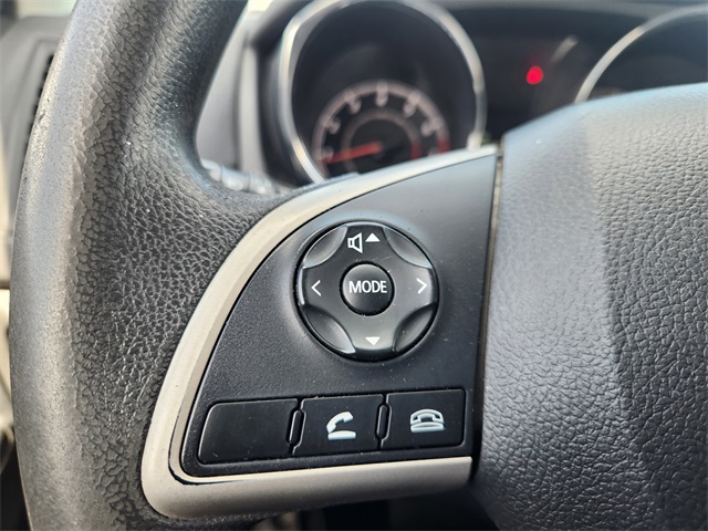 Vehicle image 27 of 32