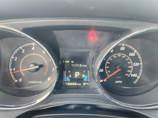 Vehicle image 21 of 32