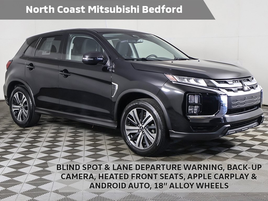 Vehicle image 5 of 52