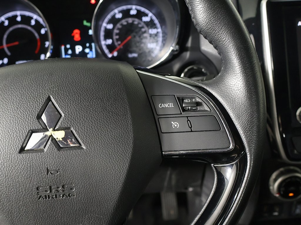 Vehicle image 39 of 52