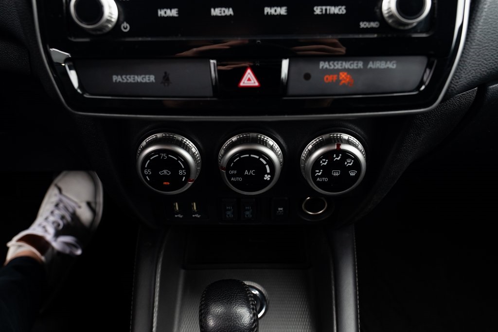 Vehicle image 27 of 27