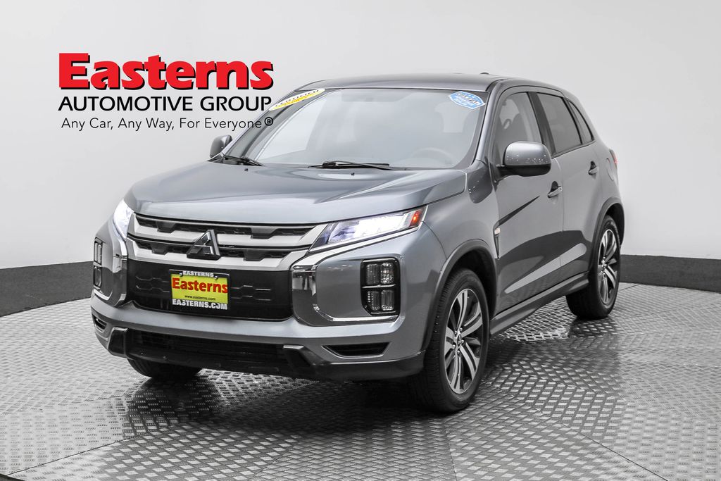 Vehicle image 4 of 61