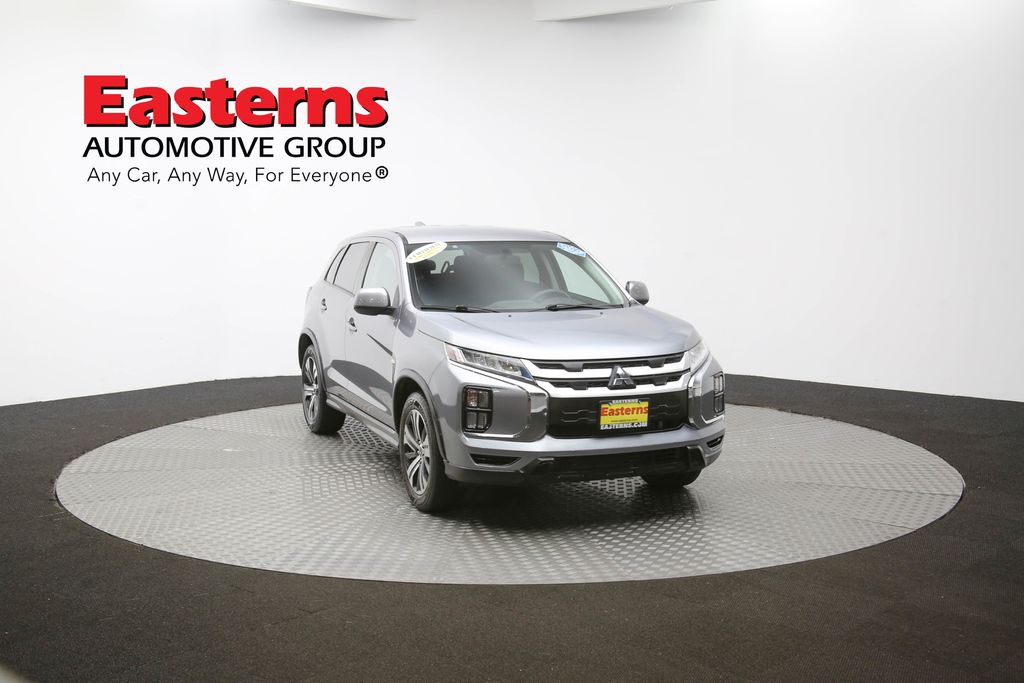 Vehicle image 11 of 61