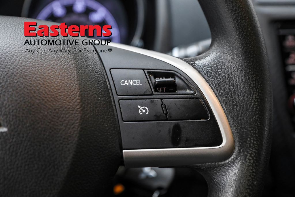 Vehicle image 53 of 61
