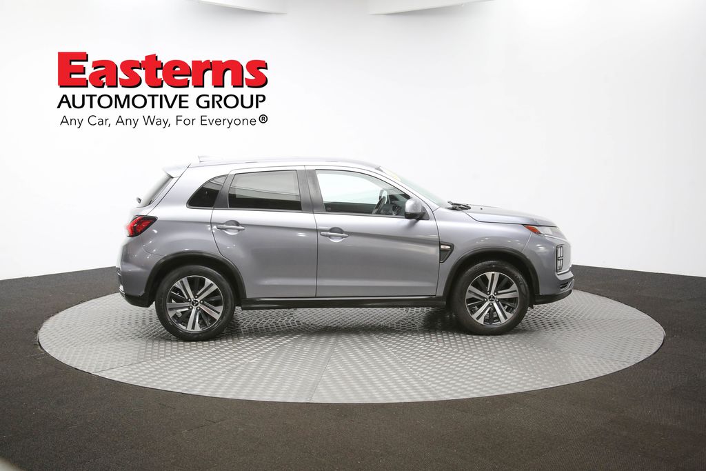 Vehicle image 17 of 61