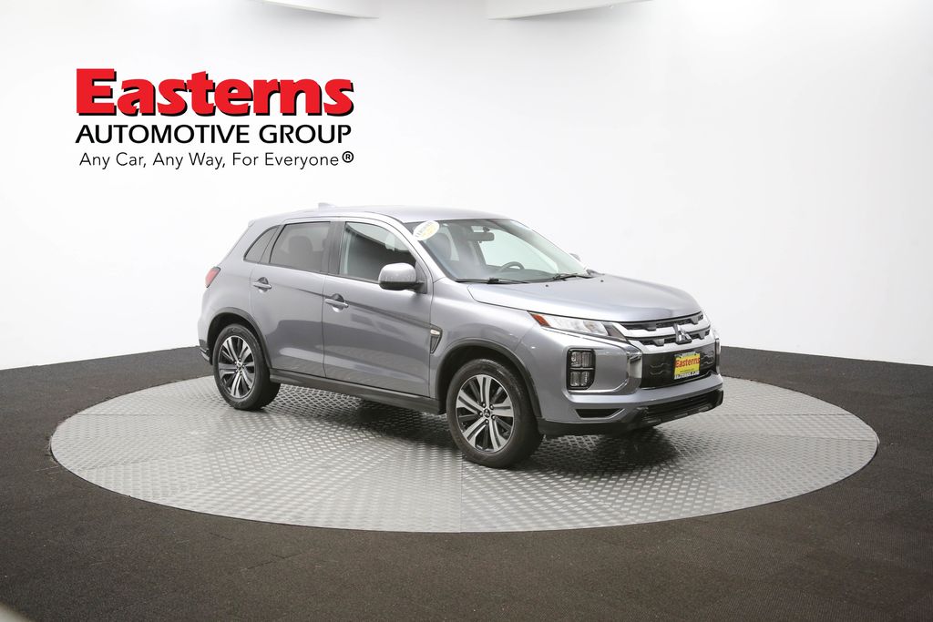 Vehicle image 12 of 61