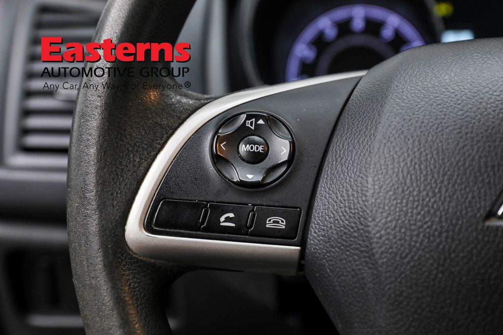 Vehicle image 51 of 61