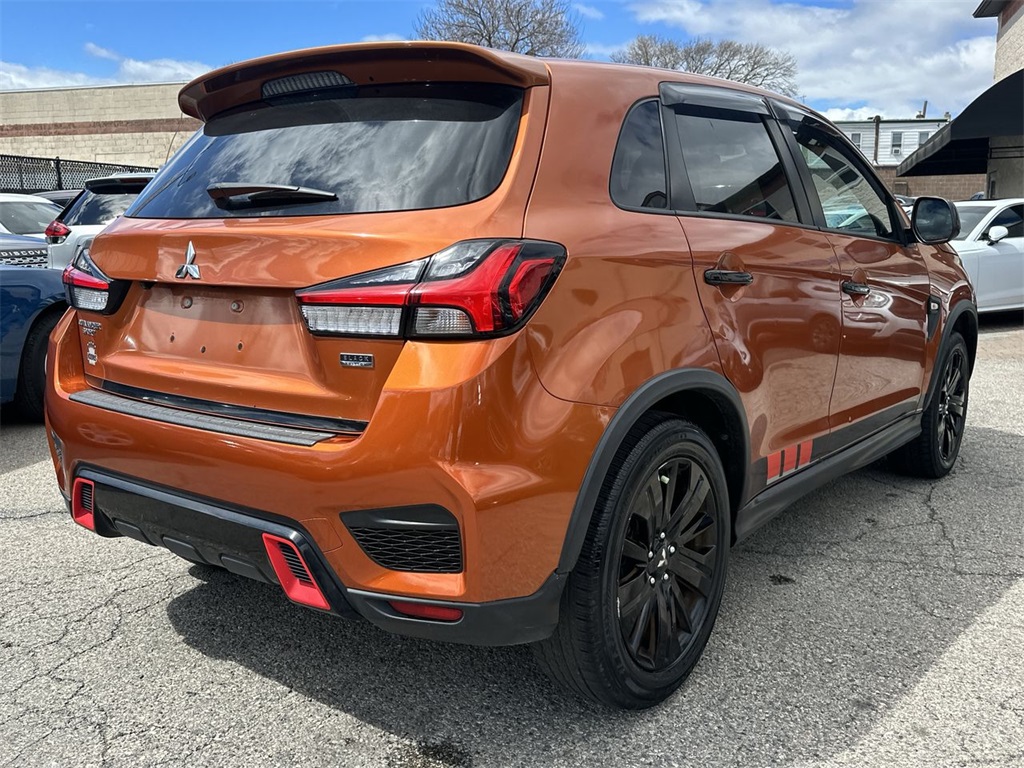 Vehicle image 5 of 21