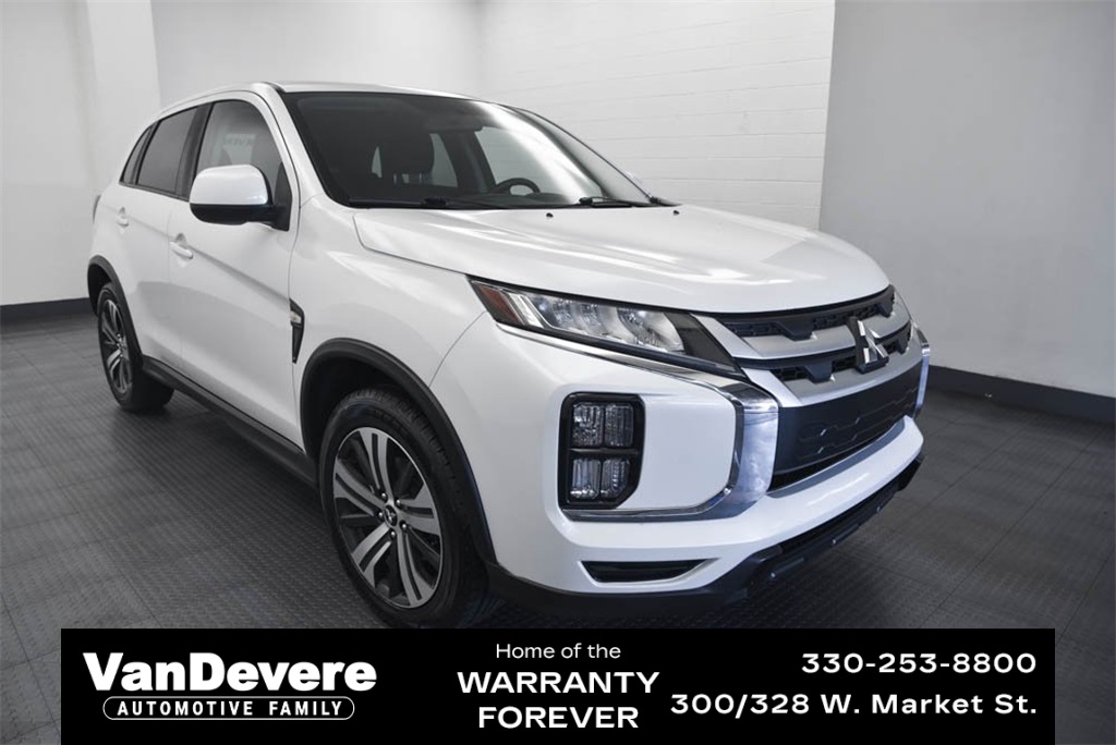 Vehicle image 3 of 23