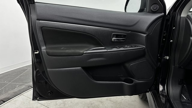 2020 Mitsubishi Outlander Sport ES 2.0 Image 25 of 30