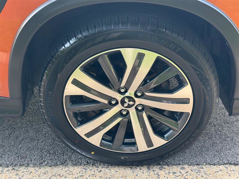 2020 Mitsubishi Outlander Sport Black Edition 2.0 Image 16 of 43