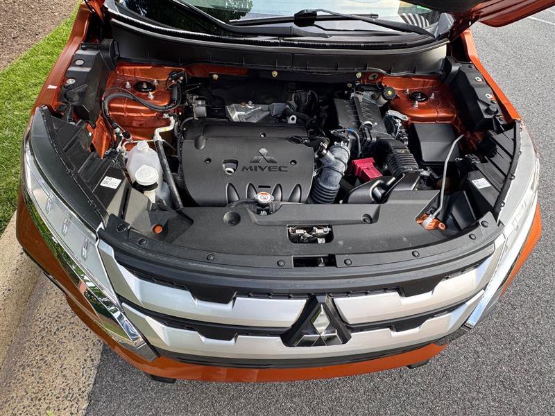 2020 Mitsubishi Outlander Sport Black Edition 2.0 Image 13 of 43